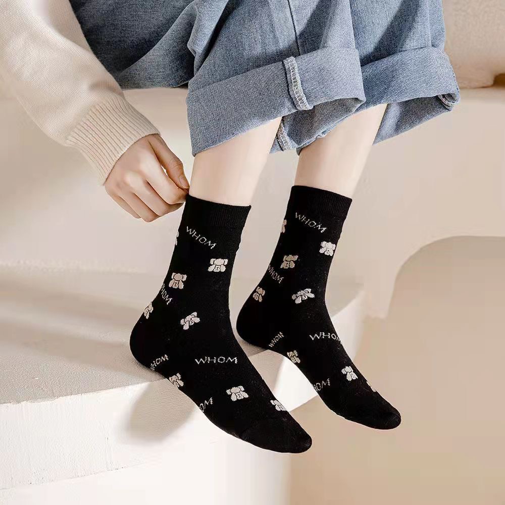 Tất vớ nữ cao cổ gấu nhiều màu xinh xắn, chất liệu thoáng mát, thấm hút mồ hôi