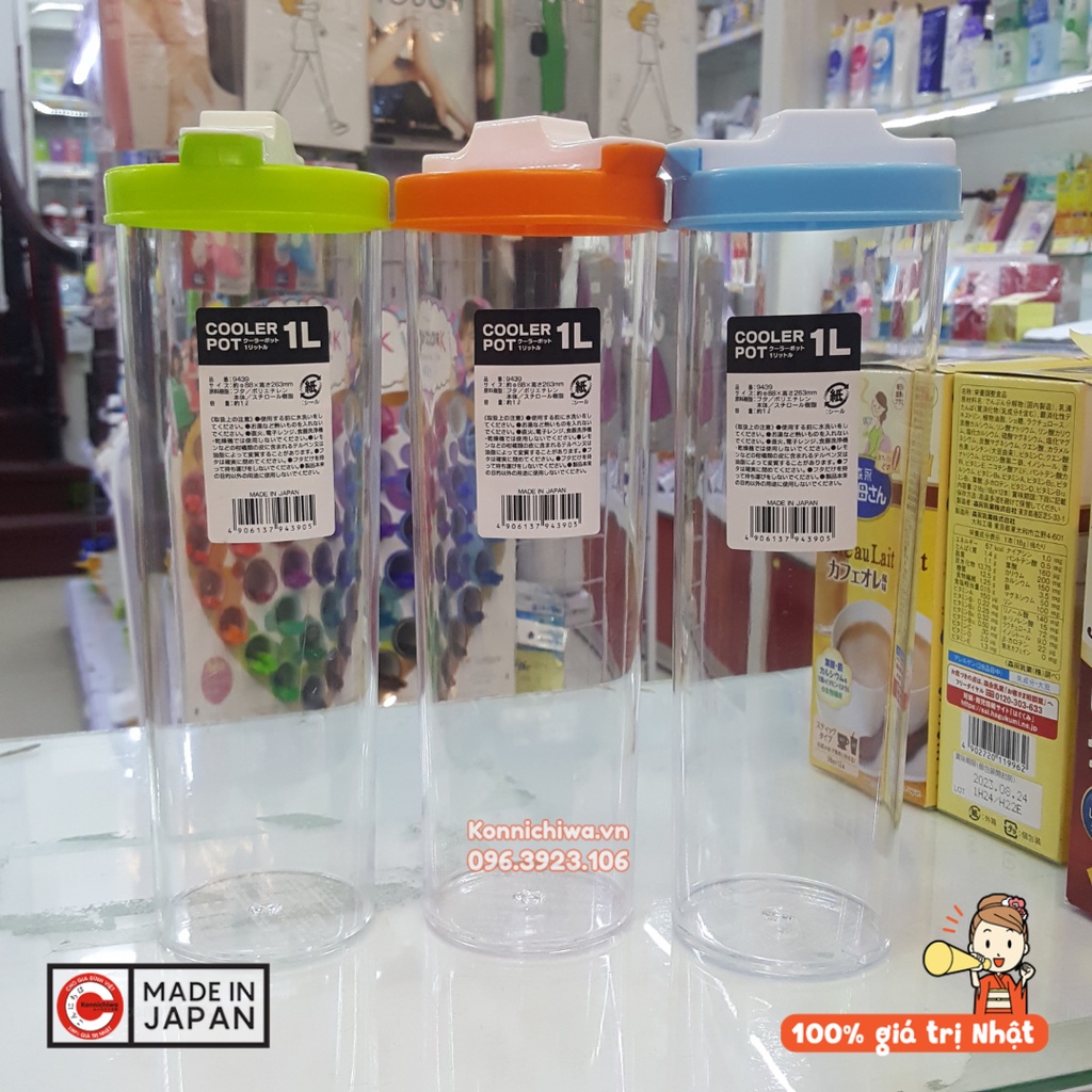 Bình nước IZUMI 1L trong suốt, nắp 3 màu, van trượt hàng nội địa Nhật Bản  - 4906137943905