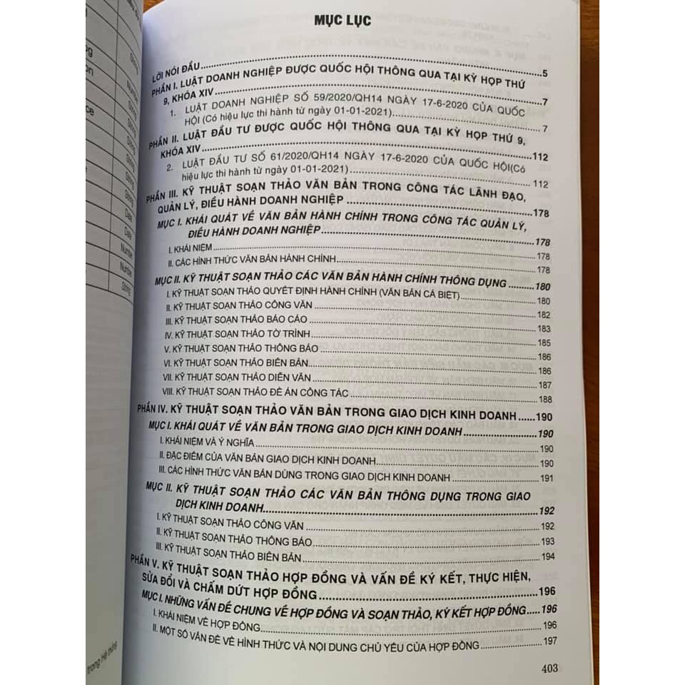 Sách- Luật doanh nghiệp và luật đầu tư được quốc hội thông qua tại kỳ họp thứ 9, khóa XIV và các mẫu văn bản thông dụng | BigBuy360 - bigbuy360.vn