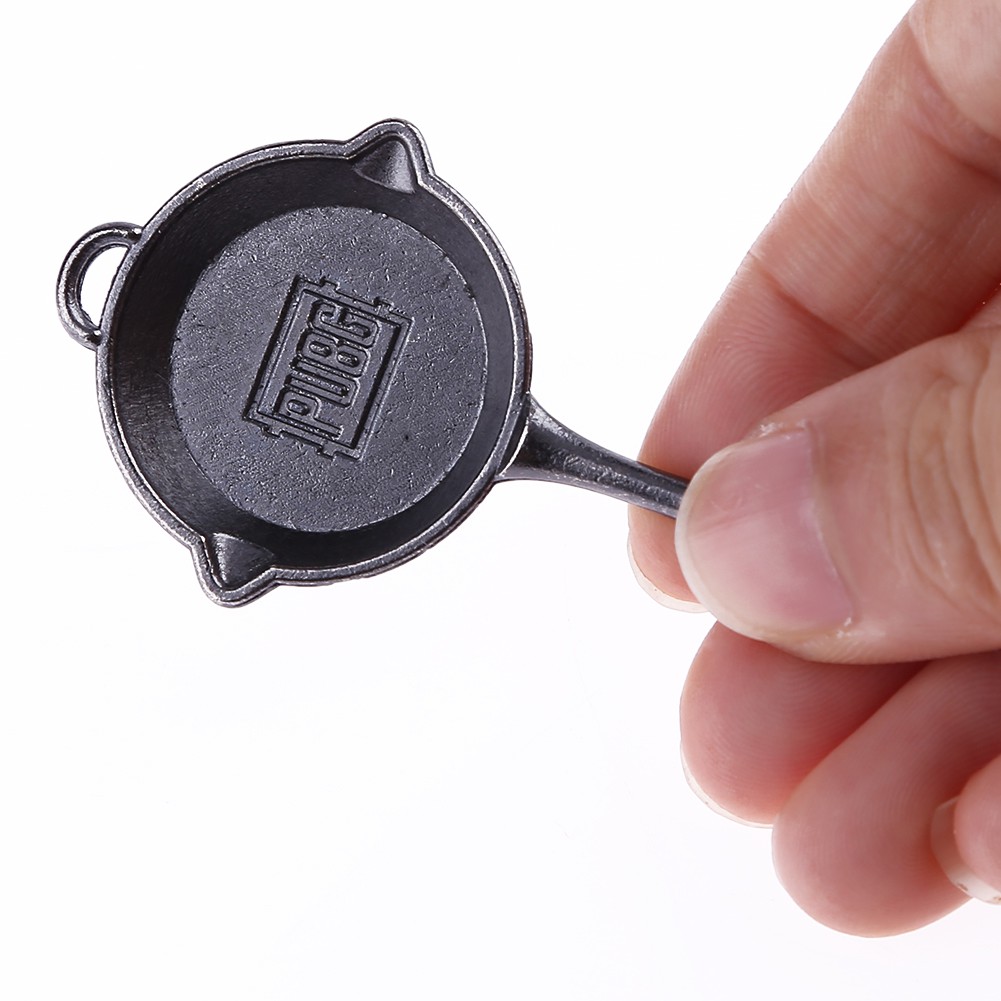 Móc khóa hình chảo mô phỏng game PUBG độc đáo