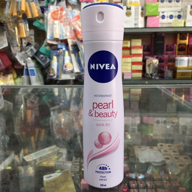 Xịt Ngăn Mùi Ngọc Trai Đẹp Quyến Rũ Nivea Chai 150ml