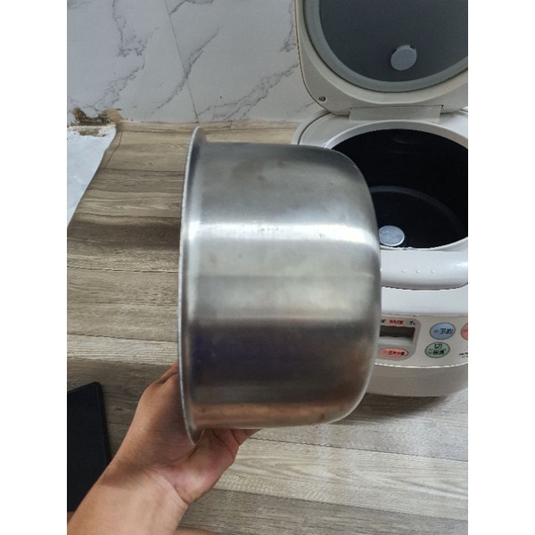 Nồi cơm cao tần IH Hitachi 1lit.