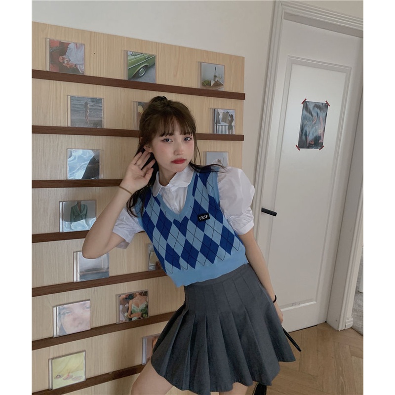 Áo hai dây họa tiết sọc caro phong cách Hàn quốc dễ phối đồ