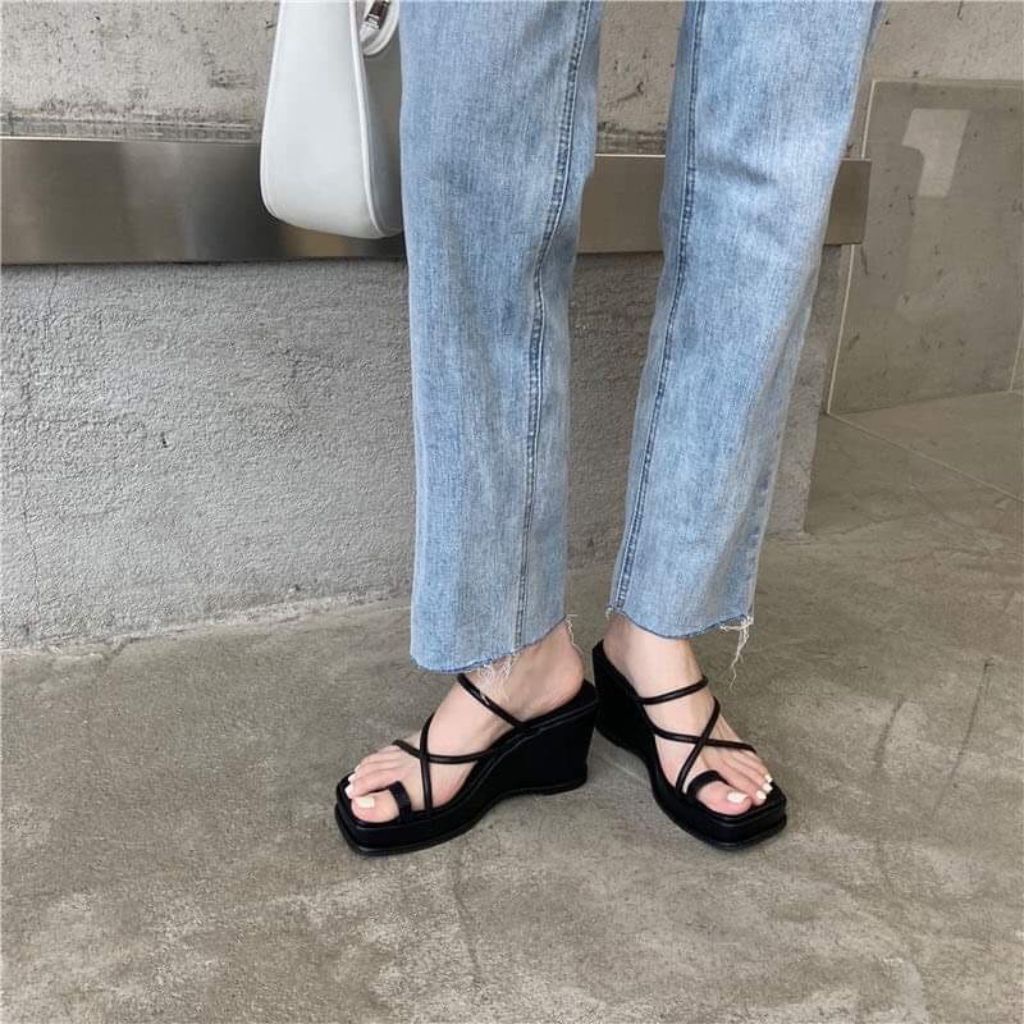 Dép xuồng xỏ ngón dây tròn siêu xinh đi làm đi chơi cực HOT 7cm