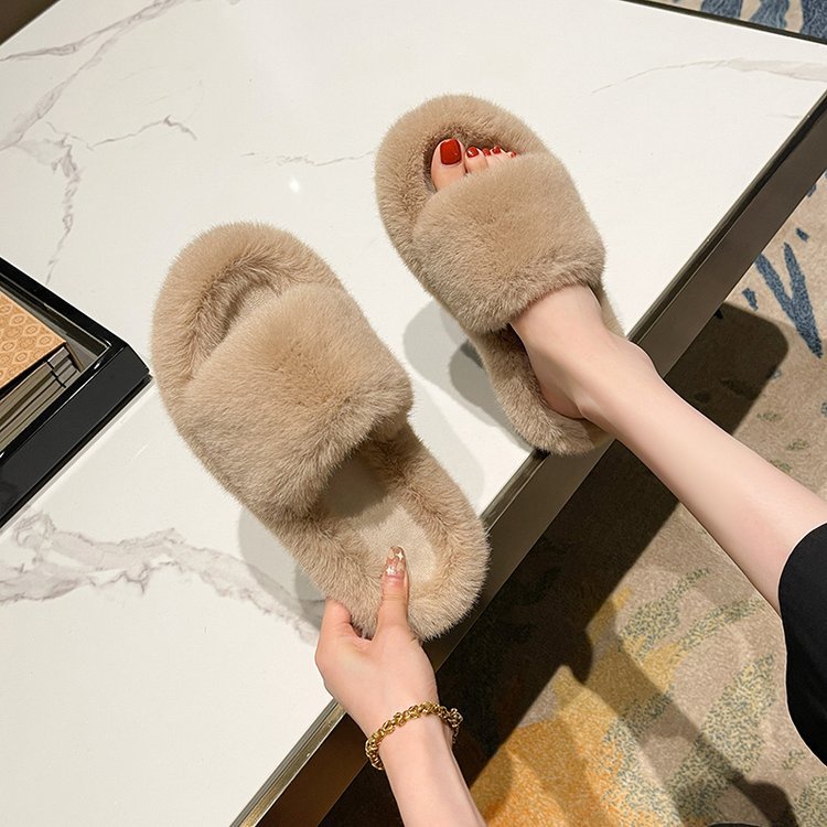 Dép Bông Lông Xù Đế Dày Thoải Mái Thời Trang Thu Đông 2021 Phong Cách Châu Âu Mới Cho Nữ