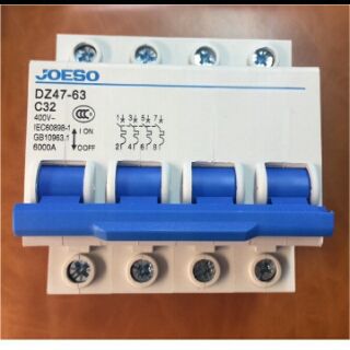 Aptomat D247-63 4 pha 600A