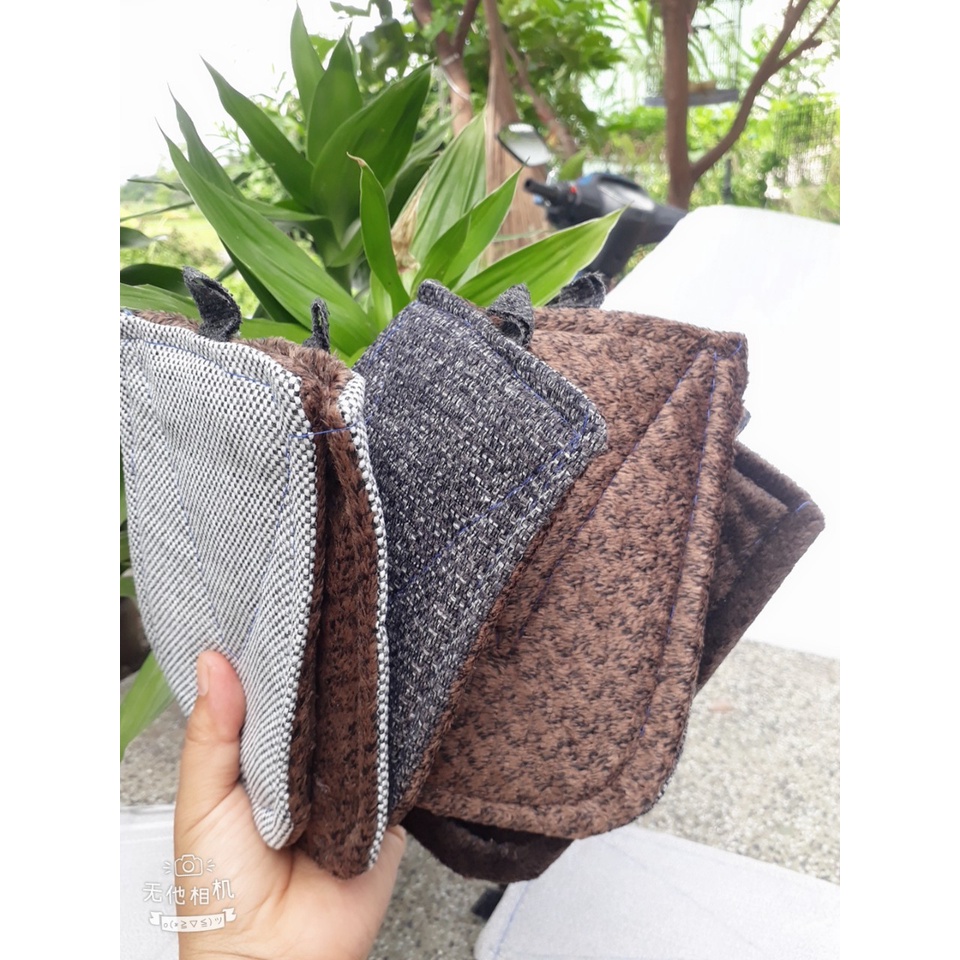 Một cặp nhắc nồi vải dày, loại to tiện dụng