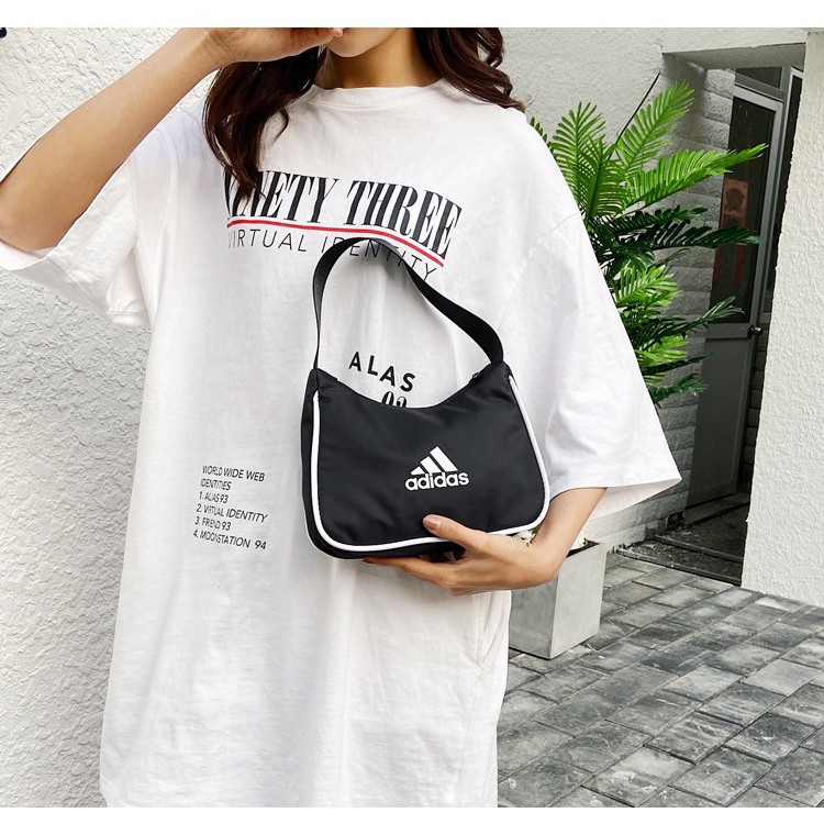 SMA Túi Xách Thể Thao Nike / Adidas Kích Thước 18x22 X 7cm