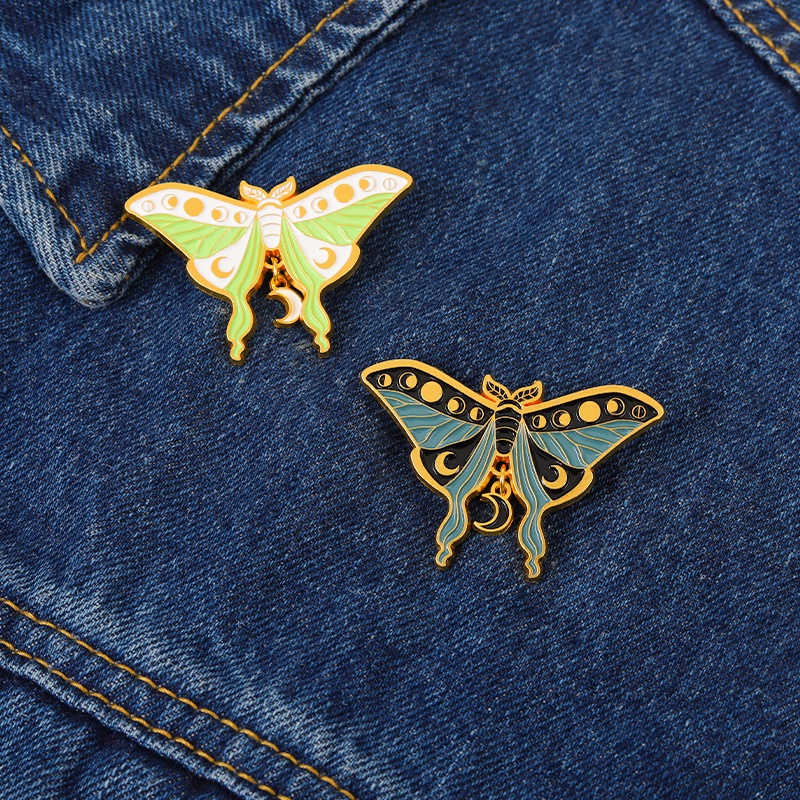 Ghim Cài Áo Kim Loại Hình Bươm Bướm Nhiều Màu Sắc