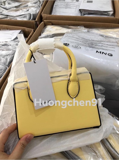 Túi thời trang MNG xuất dư xịn đeo 3 kiểu hot hit