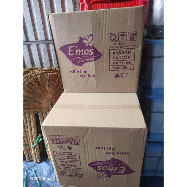 Giấy Emos 1 thùng 30 gói