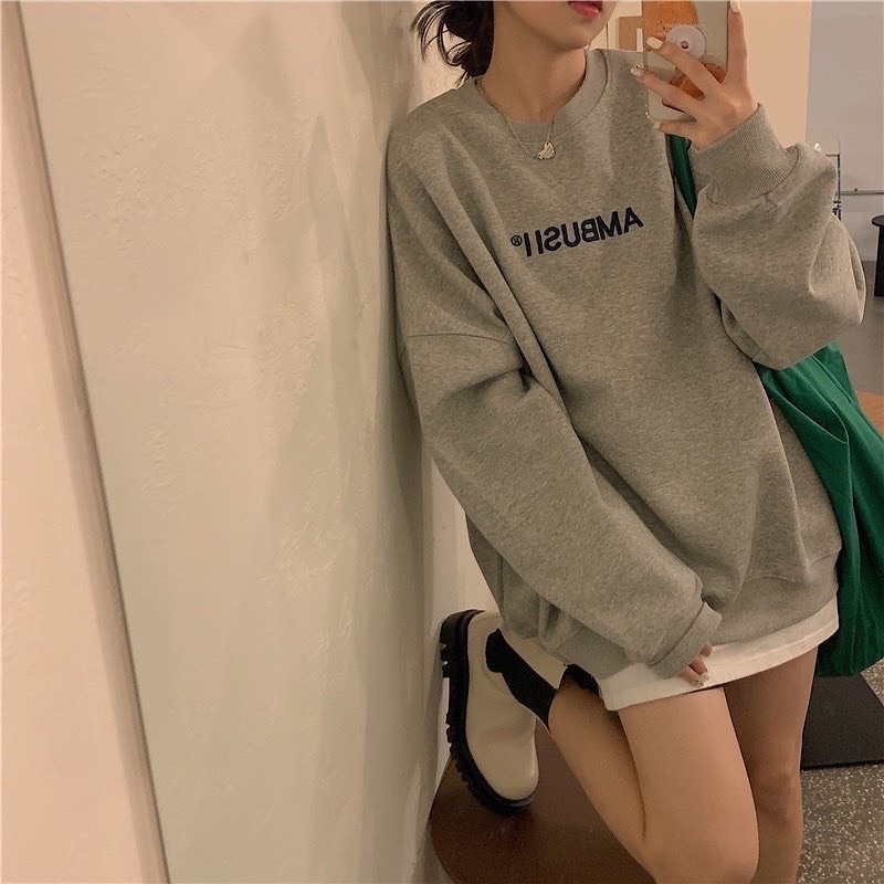Áo sweater nỉ bông oversize AMBUSII | BigBuy360 - bigbuy360.vn