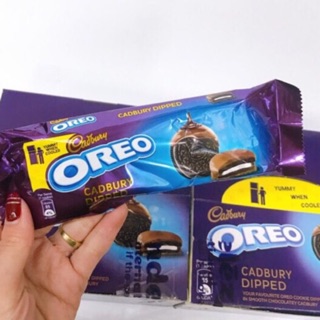 Bánh quy Oreo vỏ socola kẹp kem vị vani phủ socola sữa
