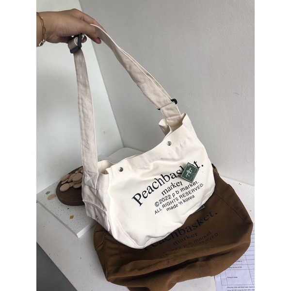 Túi đeo chéo Peachbasket form siêu to chuẩn Hàn (có sẵn, hình thật)