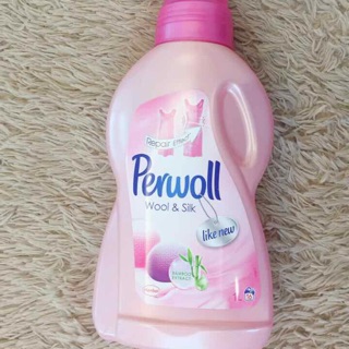 Nước giặt Perwoll