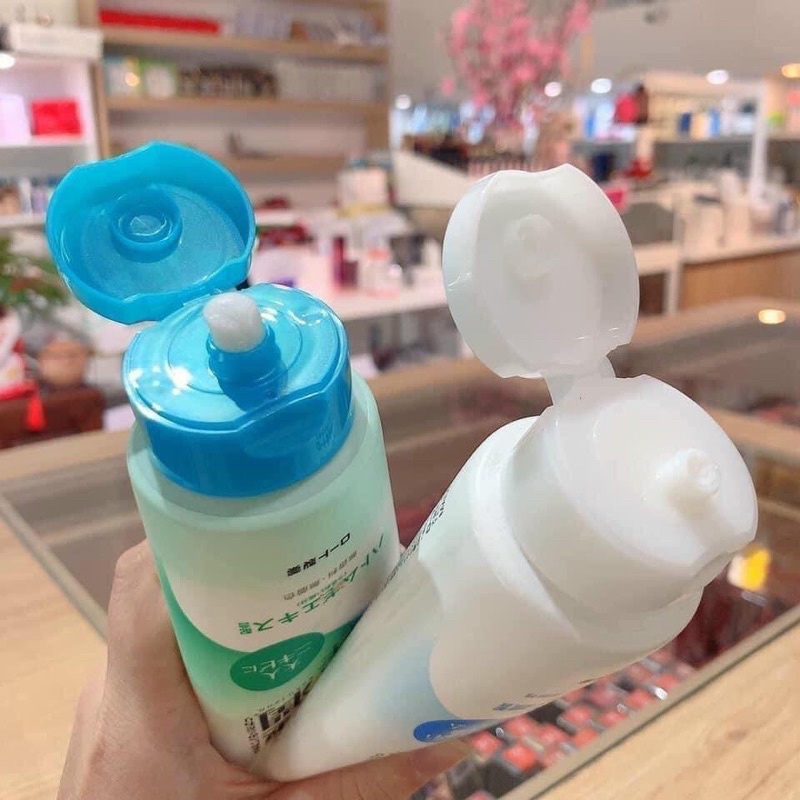 Sữa rửa mặt tạo bọt Hada labo