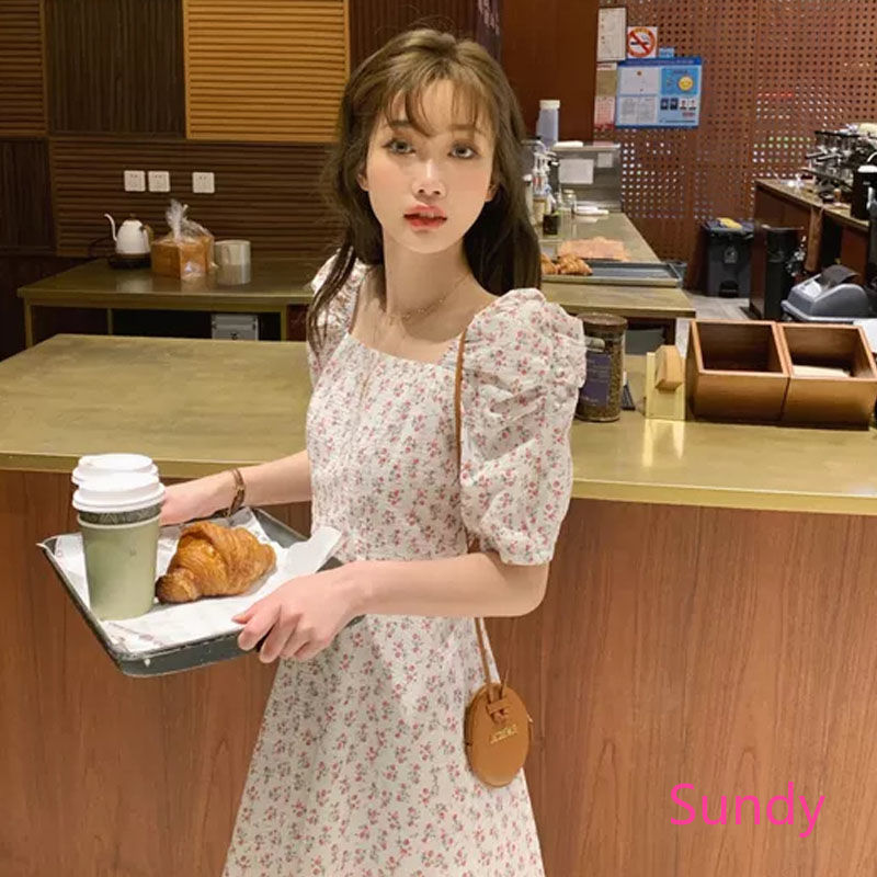 Đầm Cổ Vuông In Họa Tiết Hoa Phong Cách Retro Pháp Nữ Tính Cho Mùa Hè