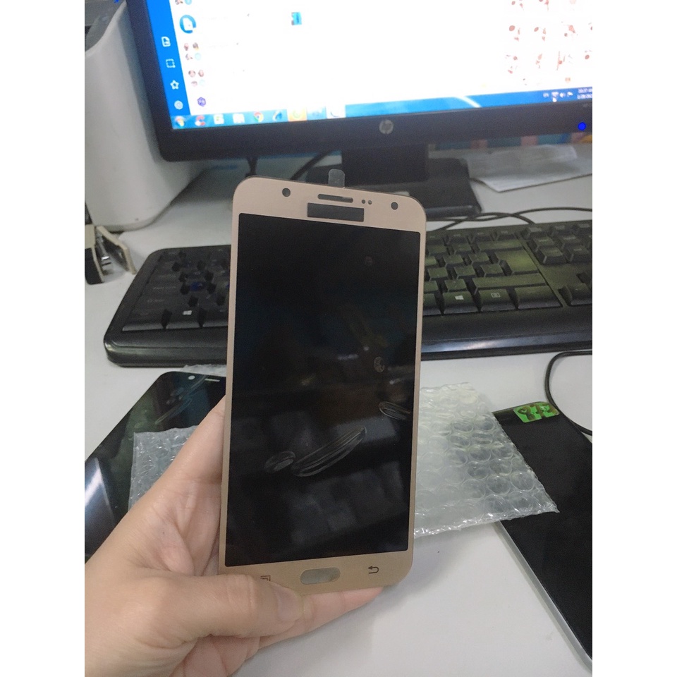 Màn Hình J700 OLED Loại 2 Phản Quang Sắt Chống Vỡ Góc