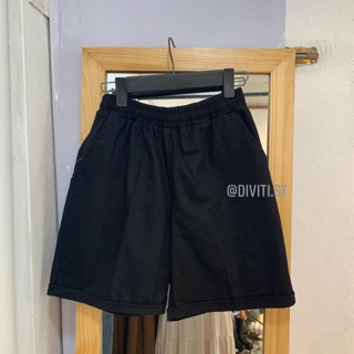 Quần short kaki basic