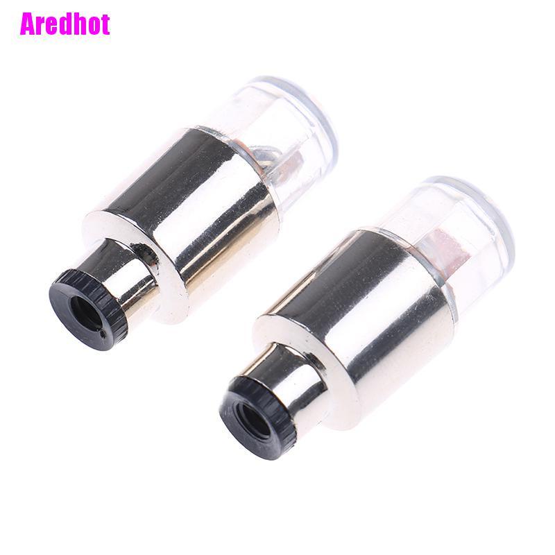 2 Đèn LED gắn vào Bánh Xe / Van Xe Hơi