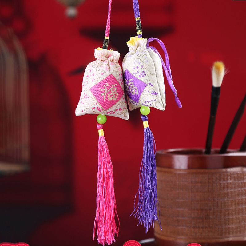 Túi Thơm Treo Xe Hơi Họa Tiết Hoa Oải Hương Phong Cách Trung Hoa