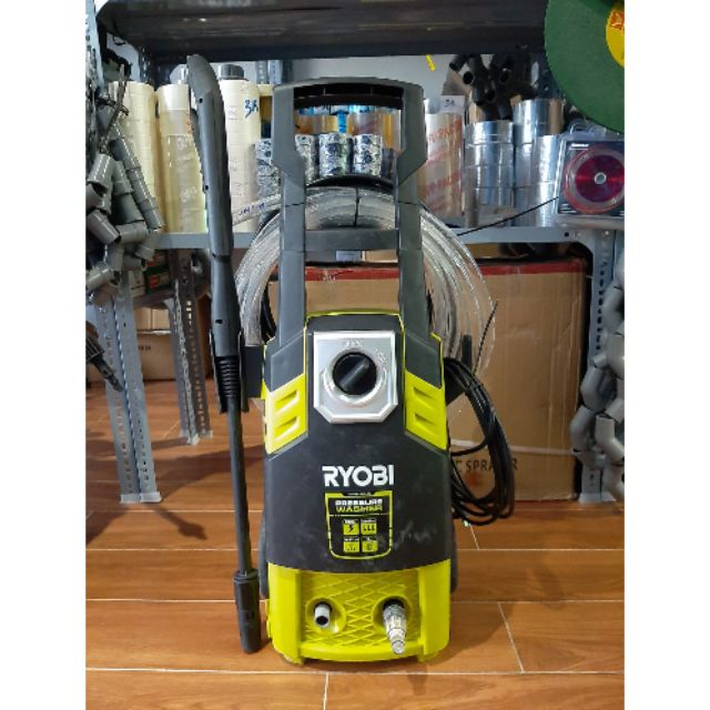 Máy rửa xe ryobi 1800w