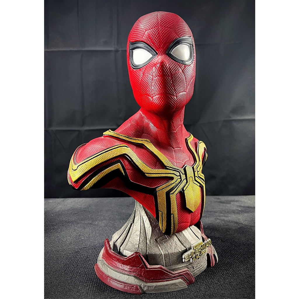 Mô hình tượng bán thân Người Nhện Spider Man 36cm