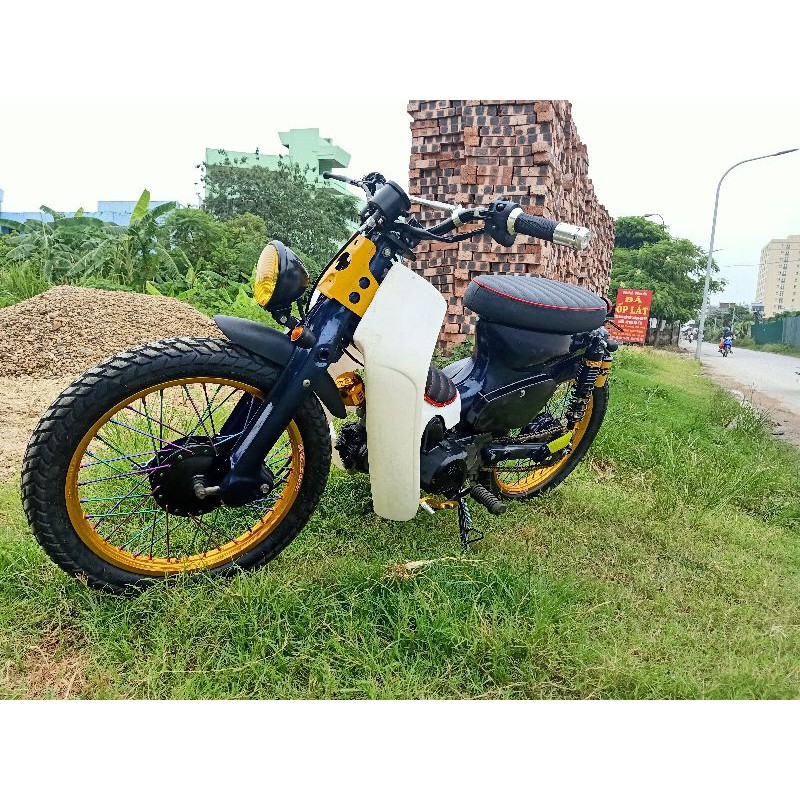 Đèn pha bell lắp cho xe Cub độ