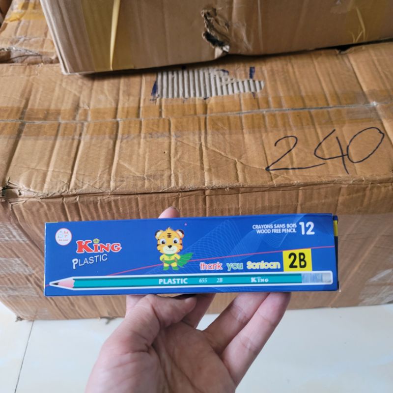 Hộp 12 bút chì gỗ G-Star/ King vỏ nhiều màu