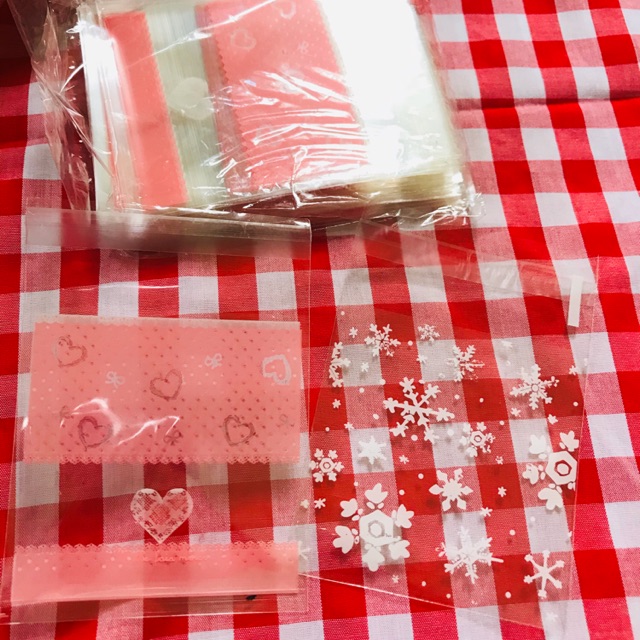 Bọc đựng cute 1 cái