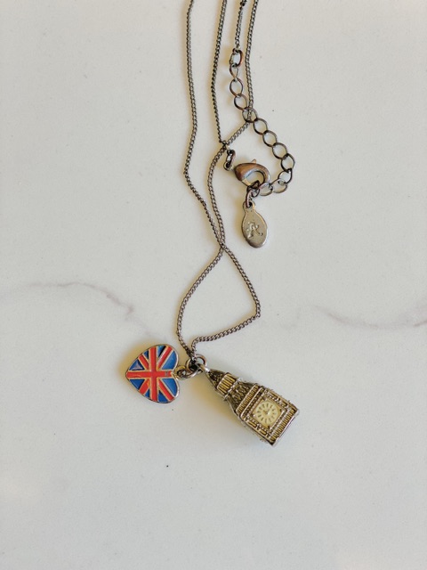 Bộ bông tai dây chuyền Accessorize thanh lý  vintage