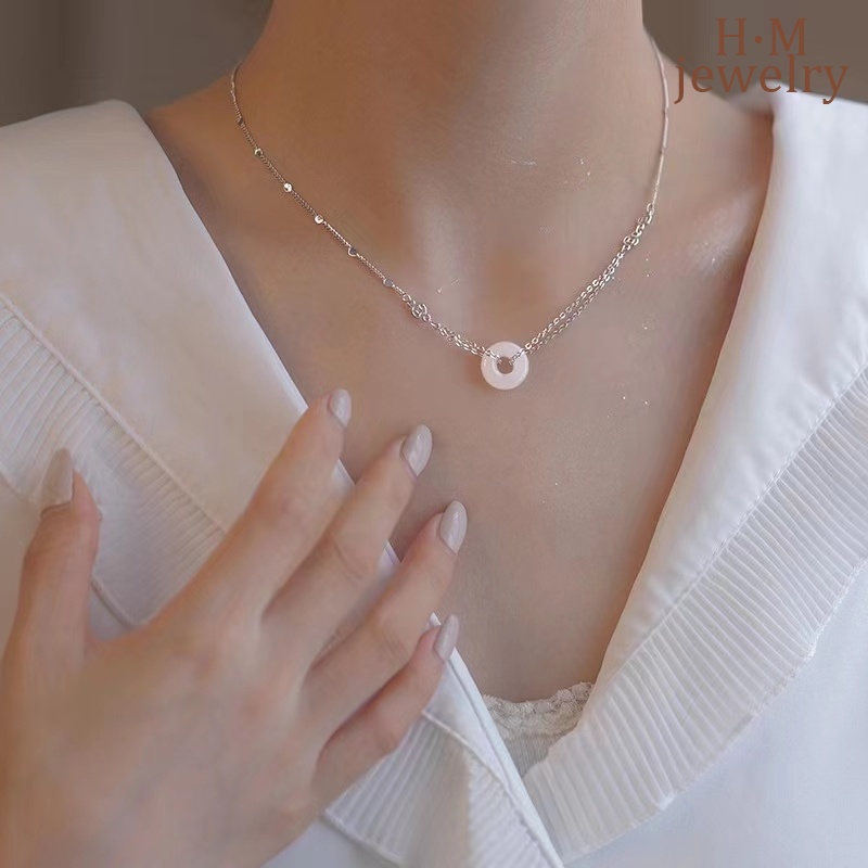 Vòng Cổ Mặt Đồng Tiền Đính Đá Sang Trọng