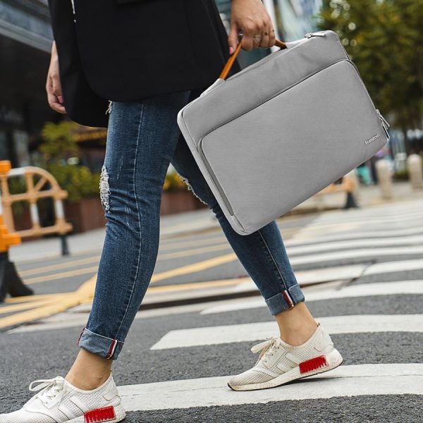 Túi xách chống sốc Tomtoc Briefcase dành cho Macbook Pro 13/14/15 - Hàng chính hãng