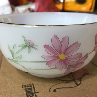 Hộp chén thủy tinh họa tiết hoa