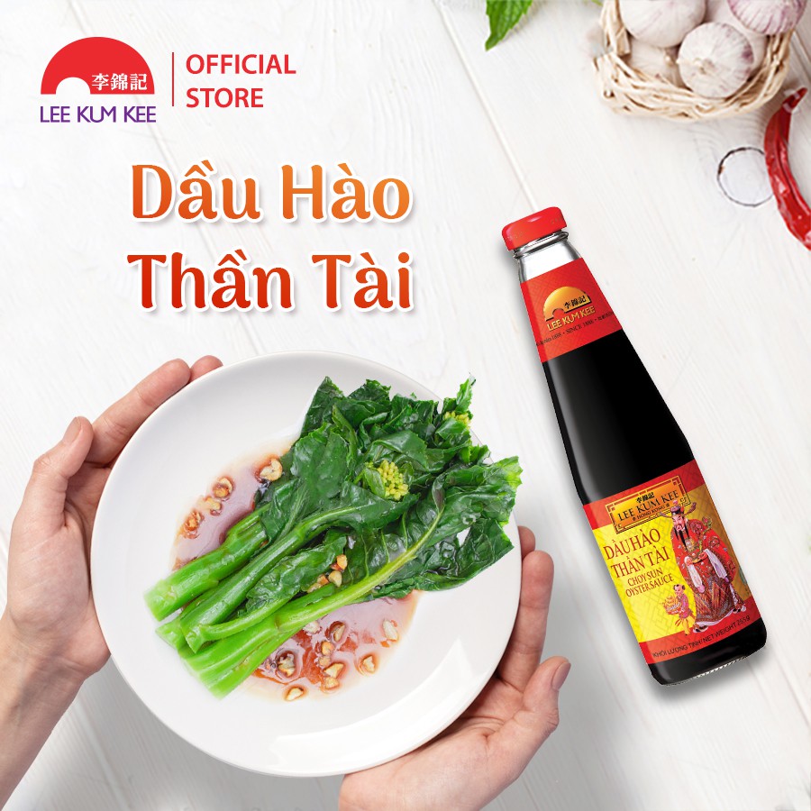 Dầu hào Lee Kum Kee Choy Sun Oyster Sauce (Chai 907g) hiệu thần tài với chiết xuất hào chọn lọc không bột ngọt