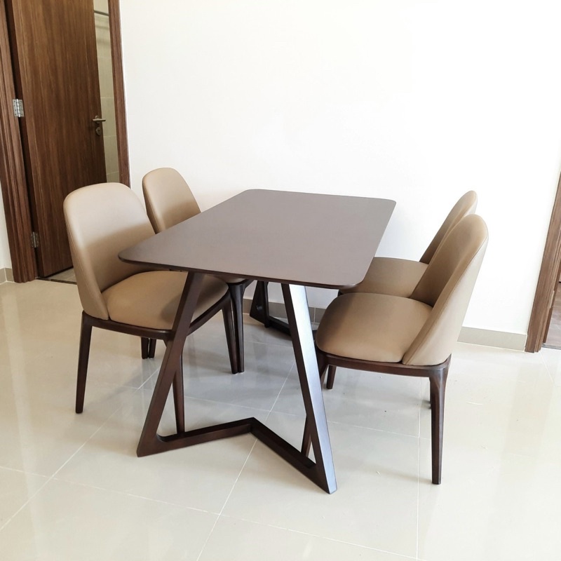 bộ bàn ăn gia đình 4 ghế Grace thông minh chân gỗ chống ẩm cao model hiện đại Trường Mai Sài Gòn
