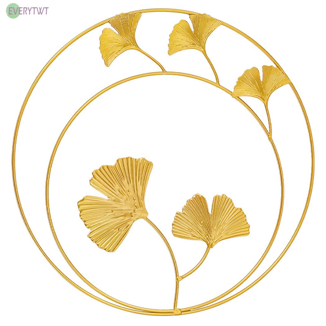 Khung Sắt Treo Tường Trang Trí Sang Trọng