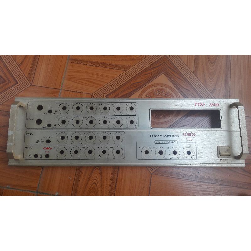 mặt ampli tăng âm cũ tháo máy