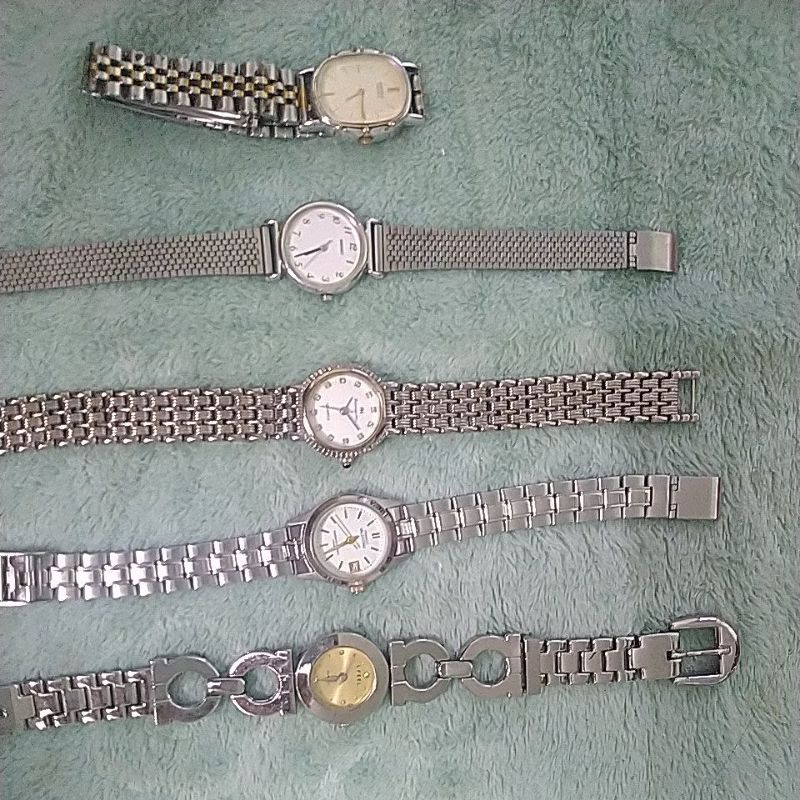 Đồng hồ nữ hiệu Seiko