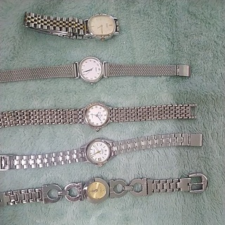 Đồng hồ nữ hiệu Seiko