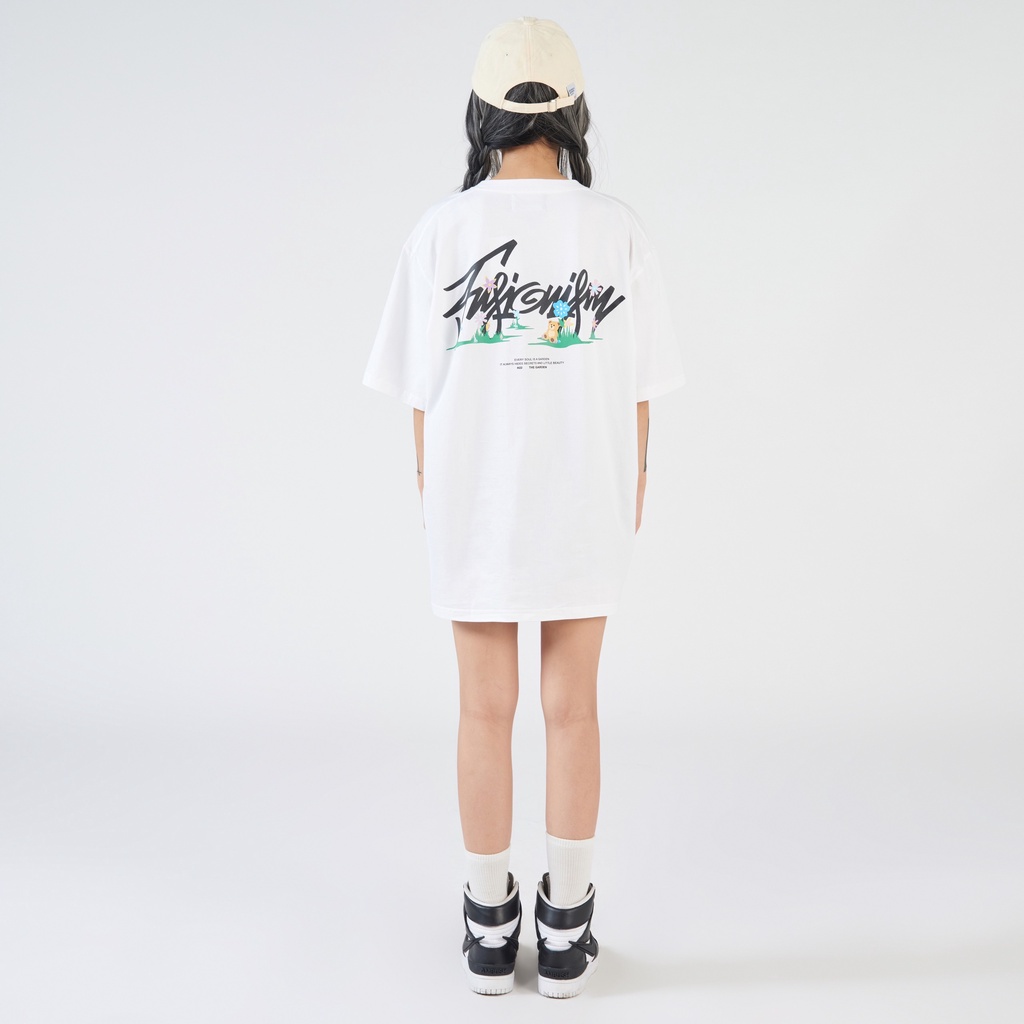 Áo thun in hình The Garden Fusionism - Màu Trắng Đen - Unisex - Form Oversize