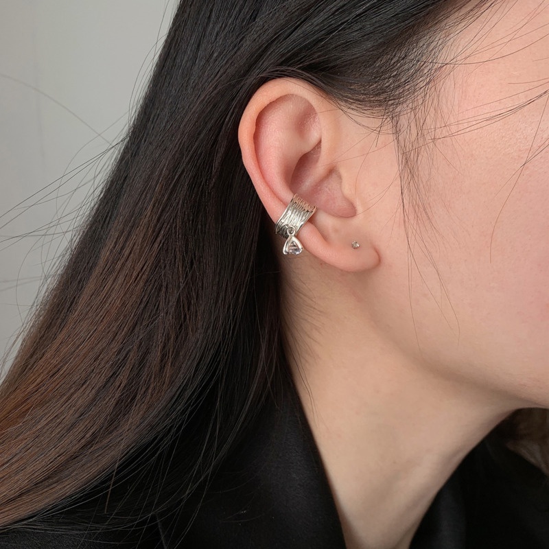 Bông Tai Đính Đá Zircon Dạng Kẹp Phong Cách Harajuku Sang Trọng