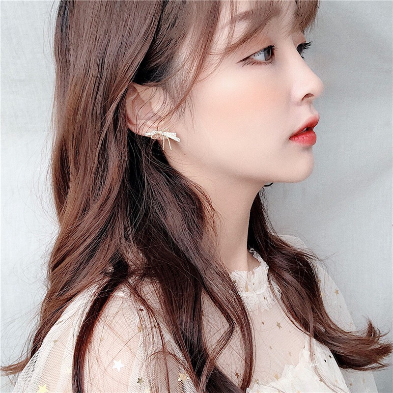 Khuyên tai kẹp không bấm lỗ chốt cố định K147 bằng hợp kim mạ vàng hình nơ đính đá dáng ngắn Leous Accessories