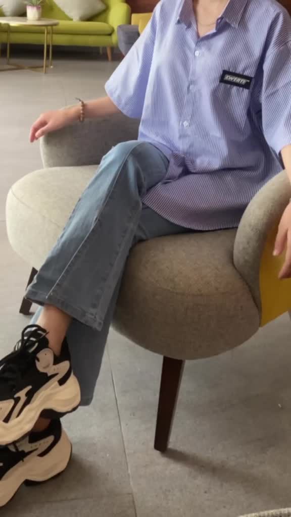 Quần jean nữ Gemma ống loe xẻ ông, quần skinny jean nữ ôm dáng vải co dãn cao cấp | BigBuy360 - bigbuy360.vn