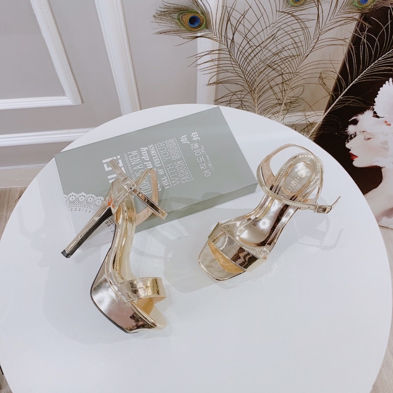 HÀNG CÓ SẴN ,SANDAL ĐÚP ĐẾ 12cm
