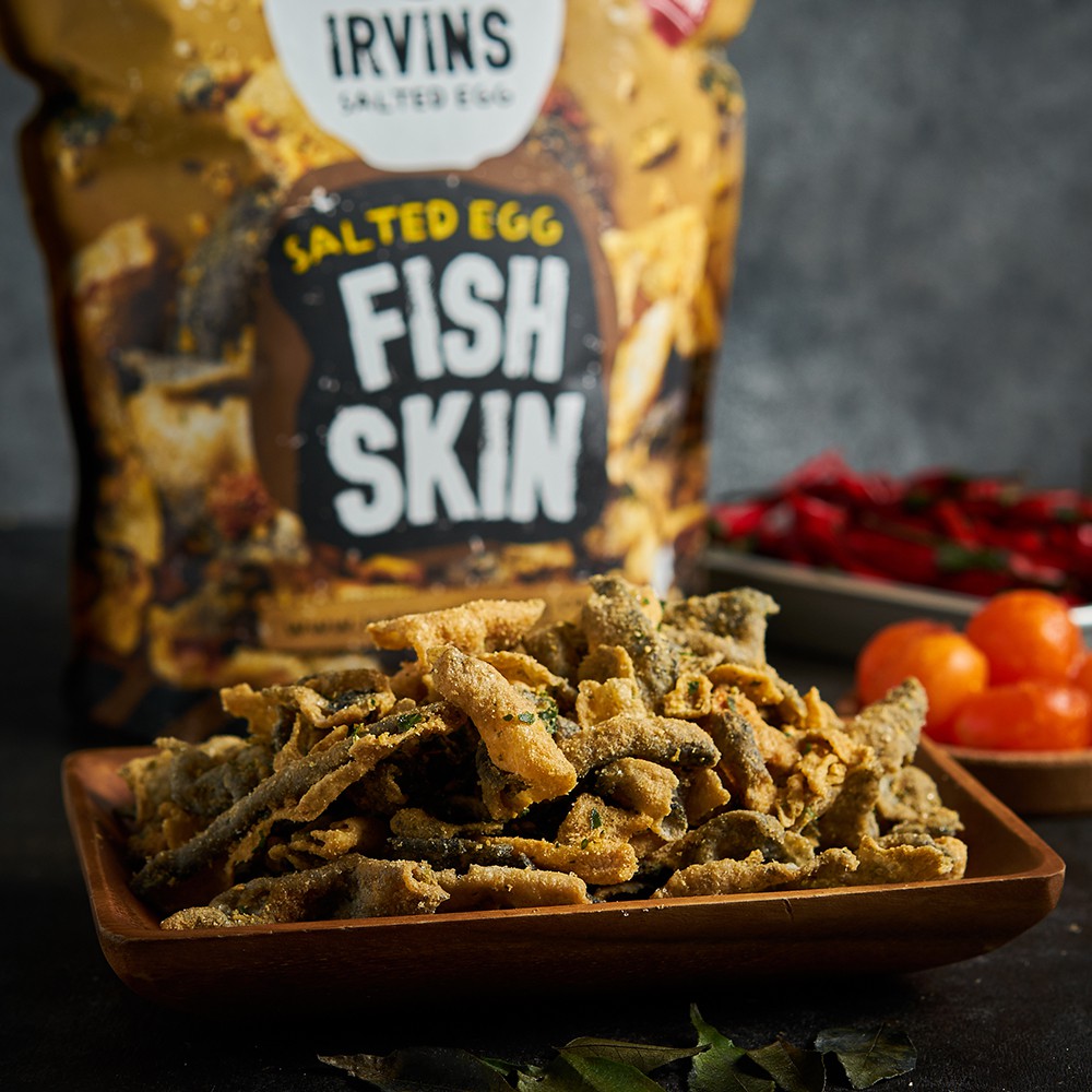 [Mã LTP50 giảm 50000 đơn 150000] Da cá trứng muối IRVINS - Salted Egg Fish Skin 50g 105g 230g