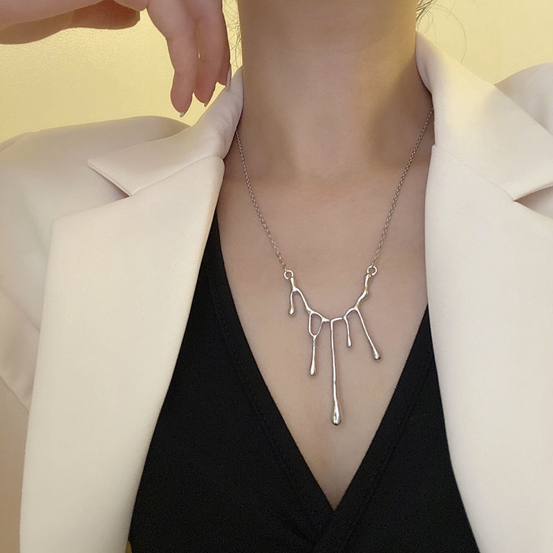 Dây Chuyền Đá Nham Thạch Hình Giọt Nước Phong Cách Thời Trang Mới 2022