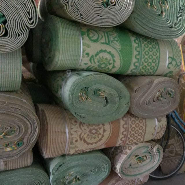 Chiếu nhựa gấp việt nam1m8 d 3m