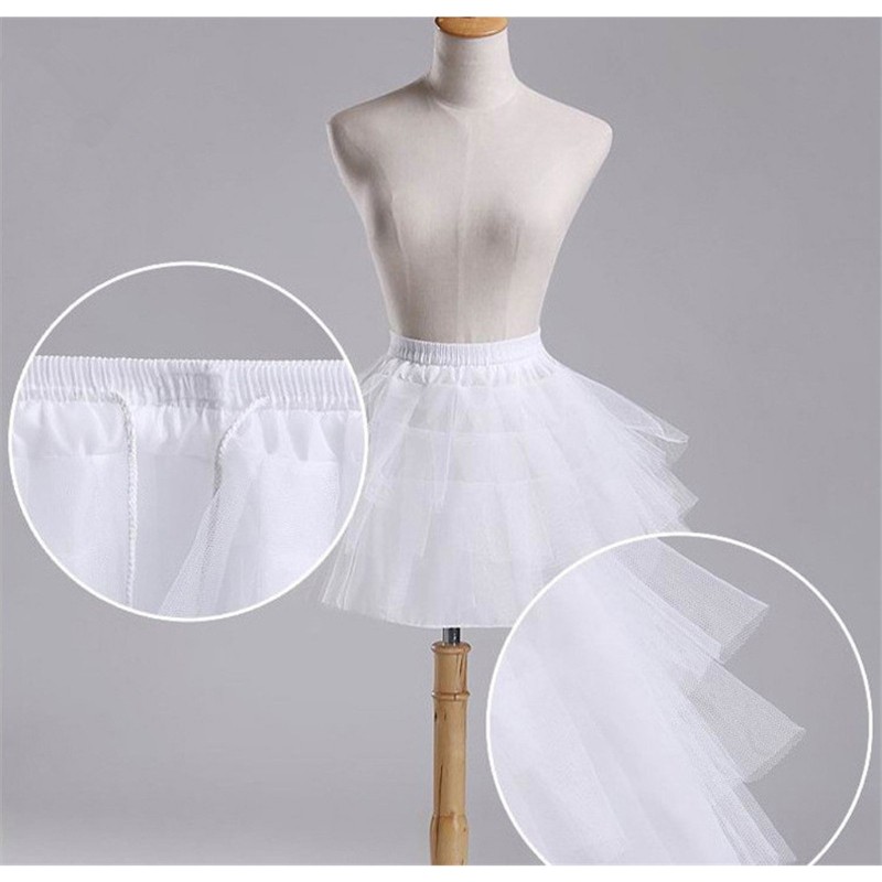 Chân váy tutu nhiều lớp phong cách vintage