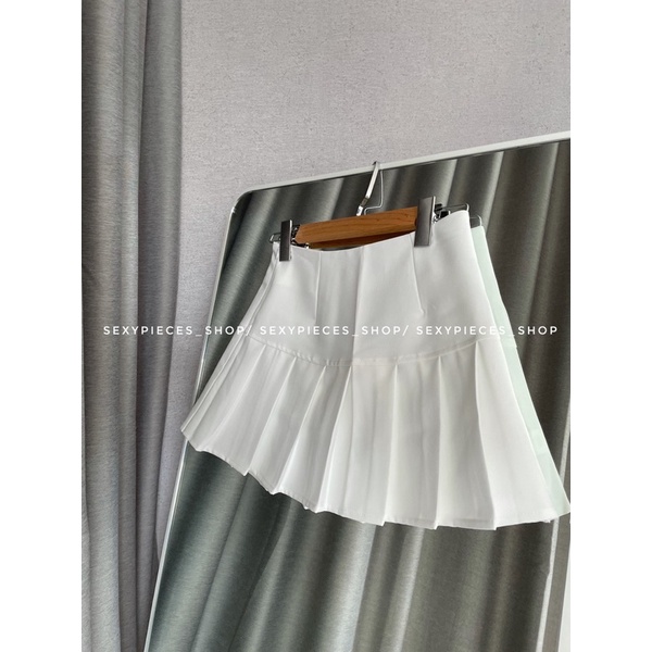 set croptop lệch cổ và chân váy xếp ly | BigBuy360 - bigbuy360.vn